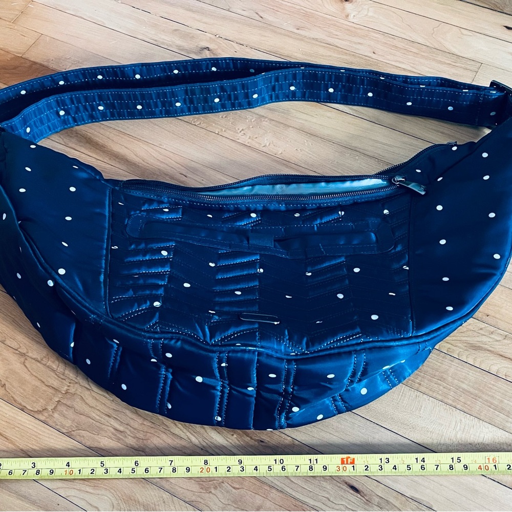 Lug boomerang Navy Blue Polka Dot Crossbody Bag